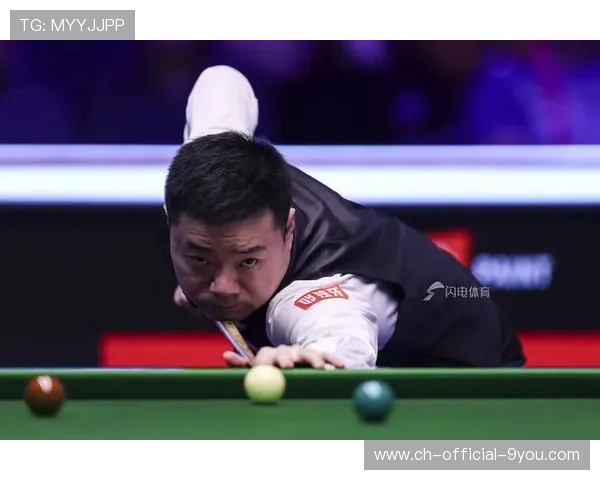 丁俊晖连轰两杆破百，英锦赛闪电晋级