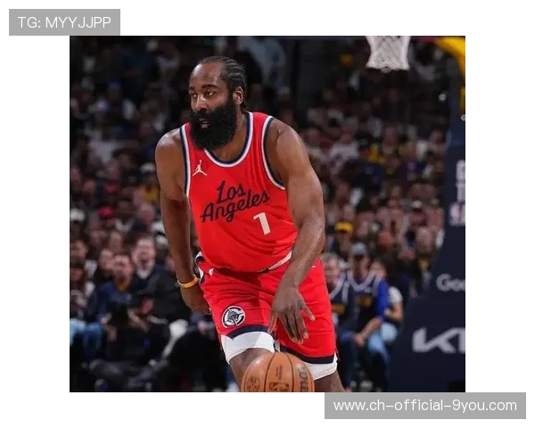 快船球队整体表现稳定赢得胜利